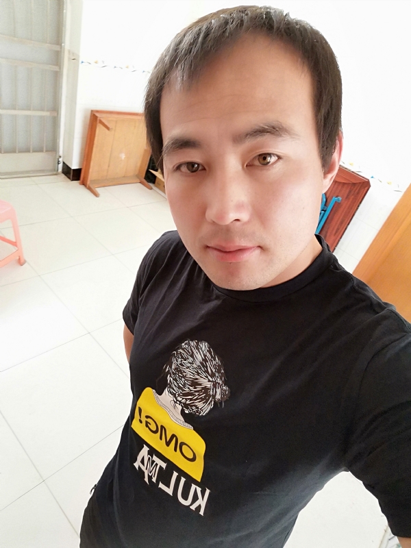 东海龙王的第二张照片--唐山中老年相亲网